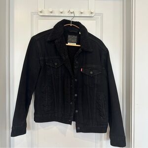 Levi's Black Jean Jacket with Sherpa Lining